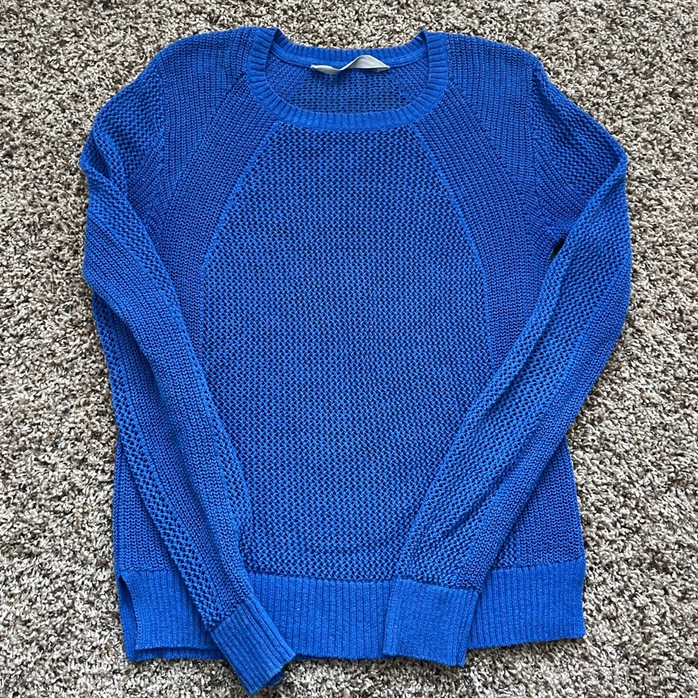 Athleta sweater